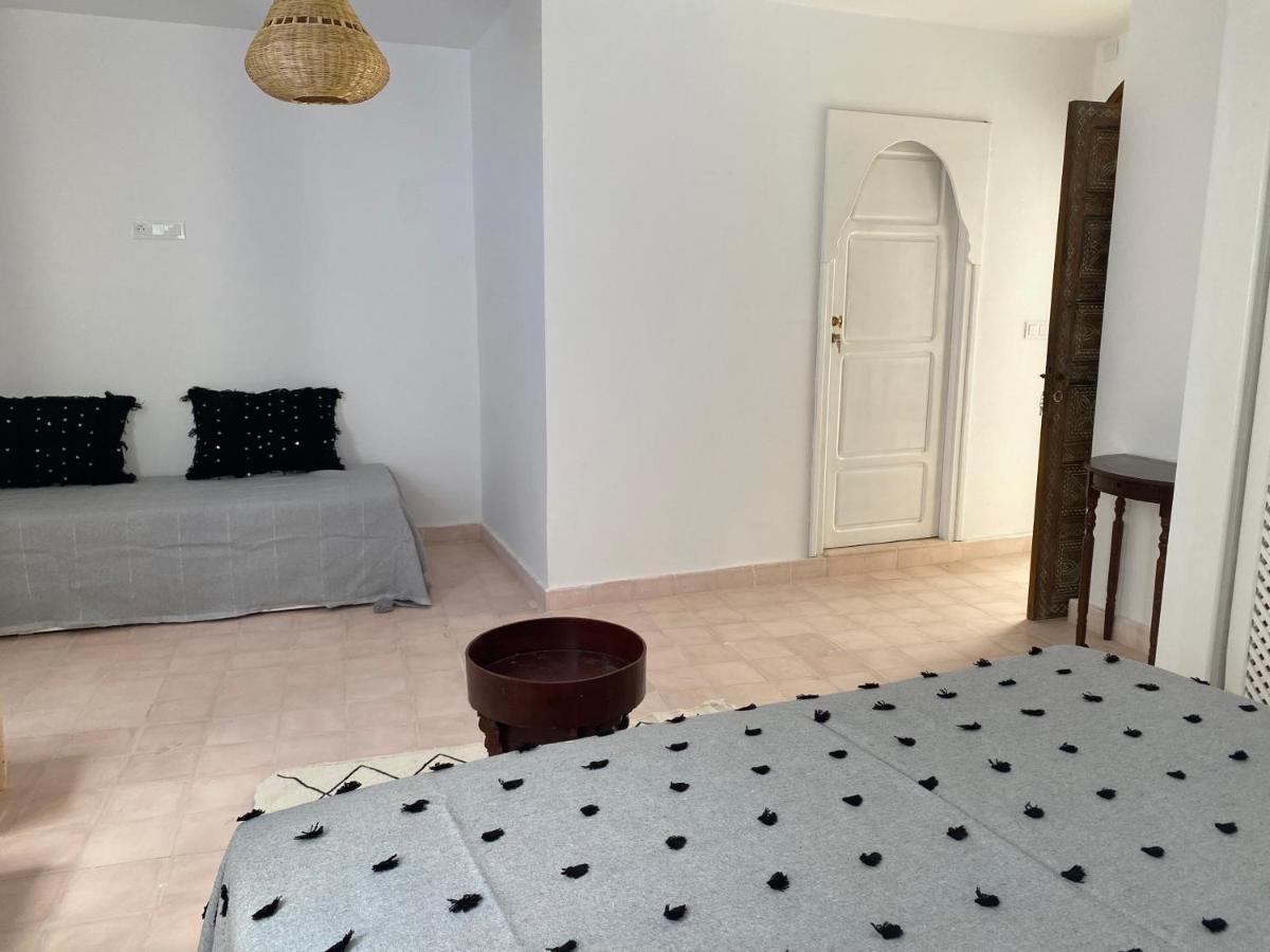 Bed and Breakfast Dar Narjis Асила Экстерьер фото