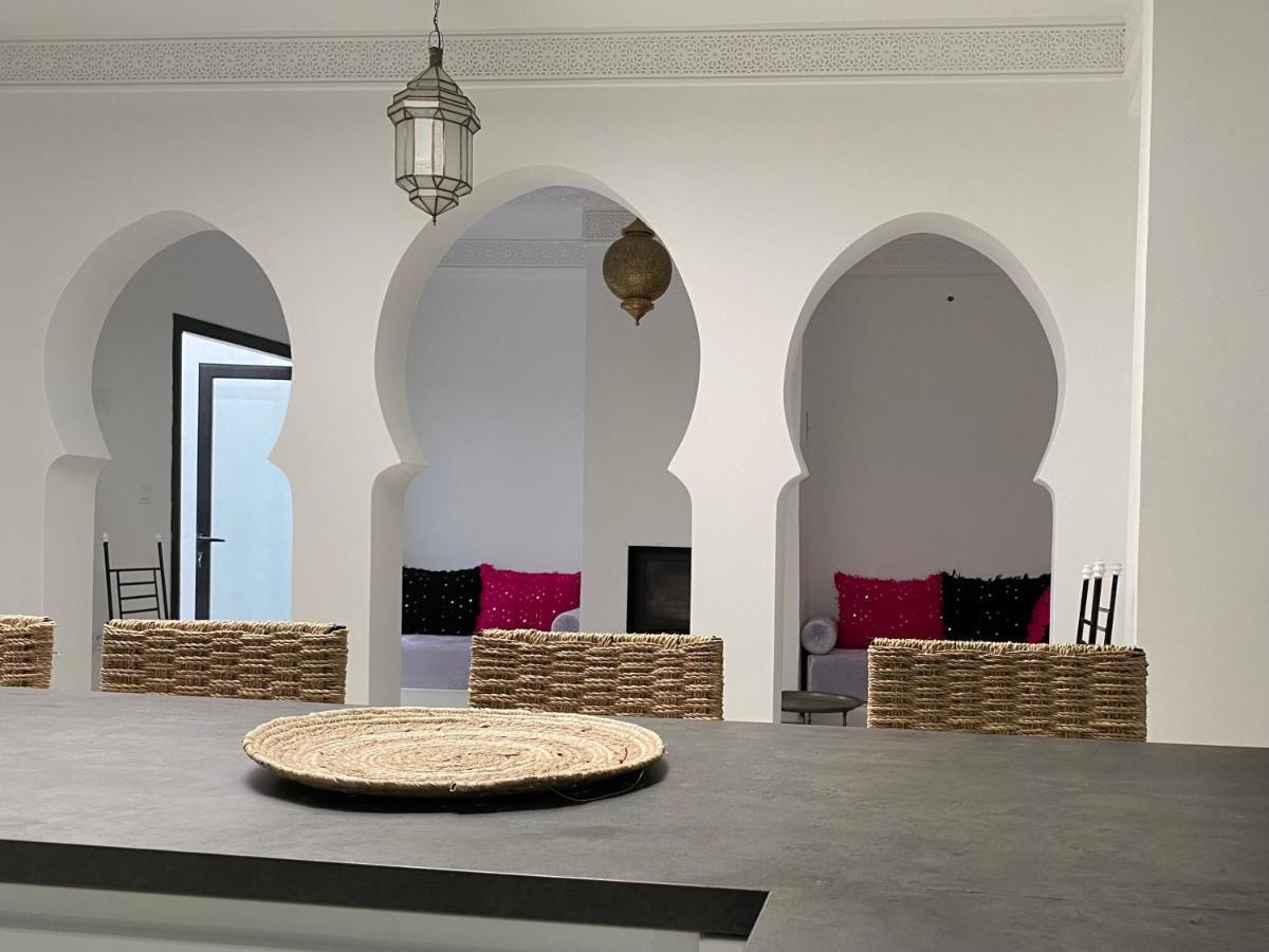 Bed and Breakfast Dar Narjis Асила Экстерьер фото